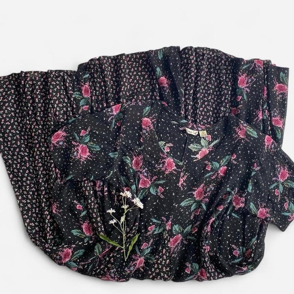 Vintage Dresses & Skirts - Vintage 90s flowy floral whimsigoth black maxi dress